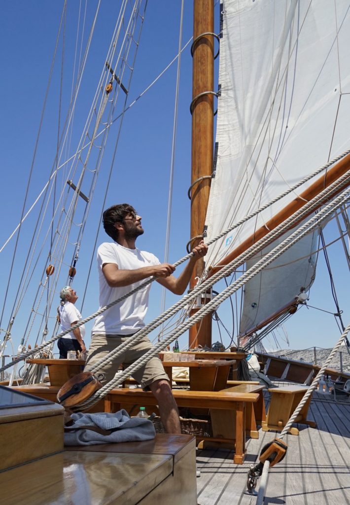 day-charter-rental-sailing-location-voilier-s-y-ketch-aurique-1947-marseille