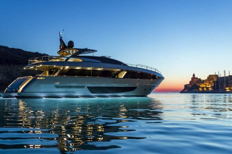 Yacht-charter-M-Y-BASILIC_