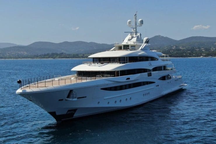 Yacht-charter-M-Y-MIMTEE