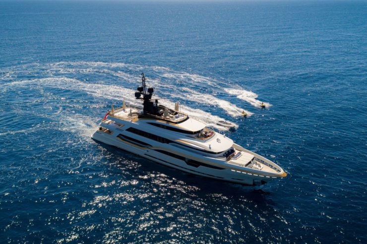 Yacht-charter-M-Y-TAIBA