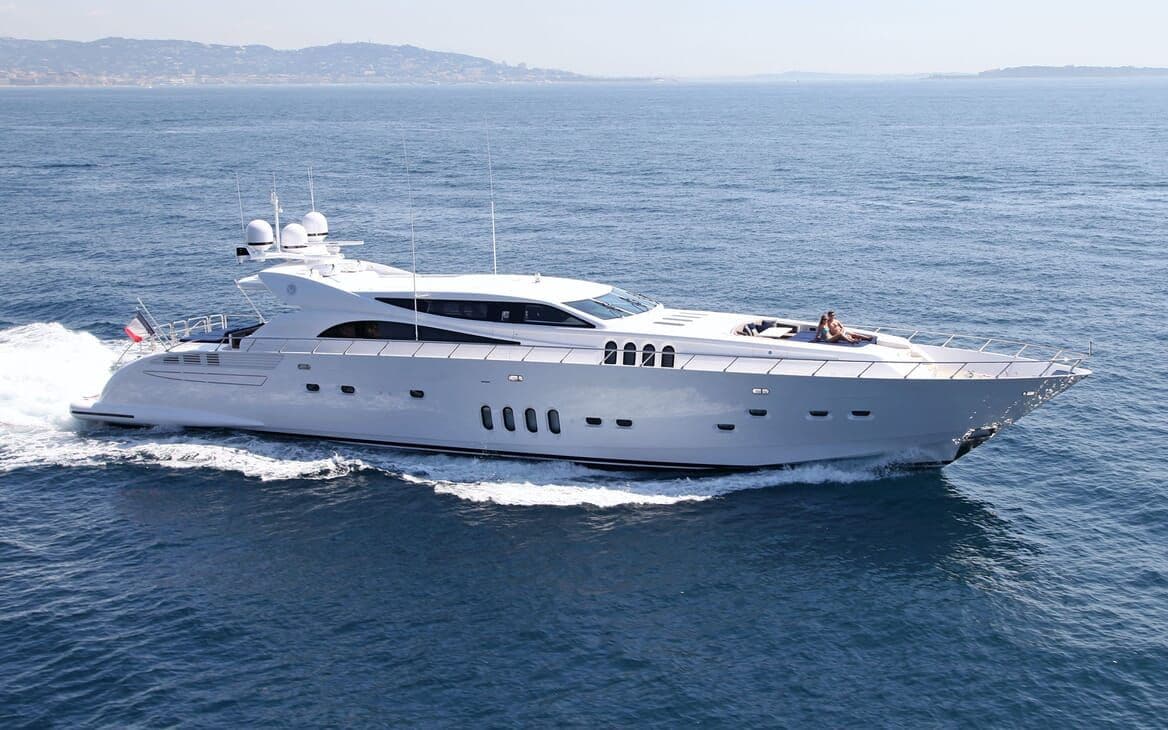 M/Y PHOENICIAN | Arthaud Yachting Yacht-charter-M-Y-phoenician