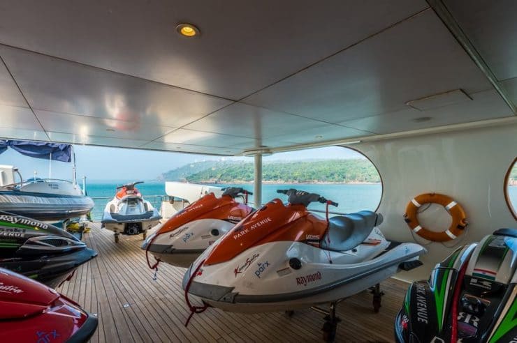 Location-Yacht-Charter-M-Y-ASHENA