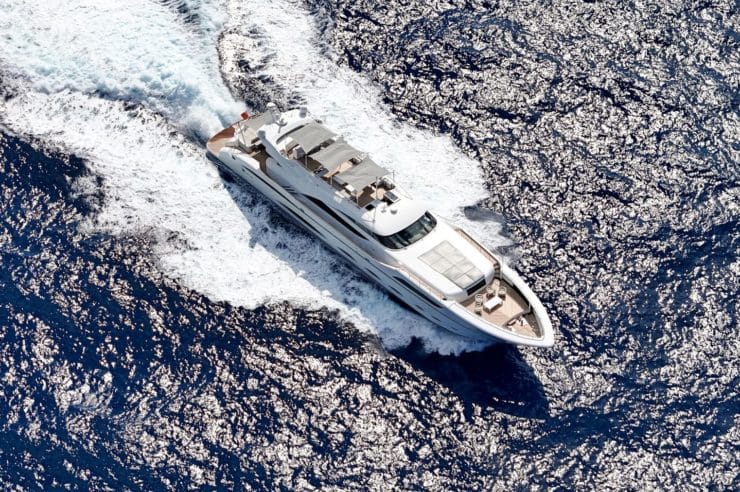 yacht-charter-m-y-fast-furious