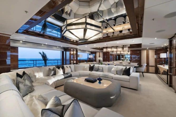 yacht-charter-m-y-soundwave