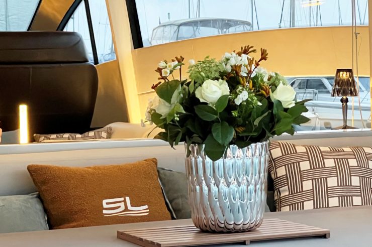location-journee-yacht-M-Y-PERSHING-64