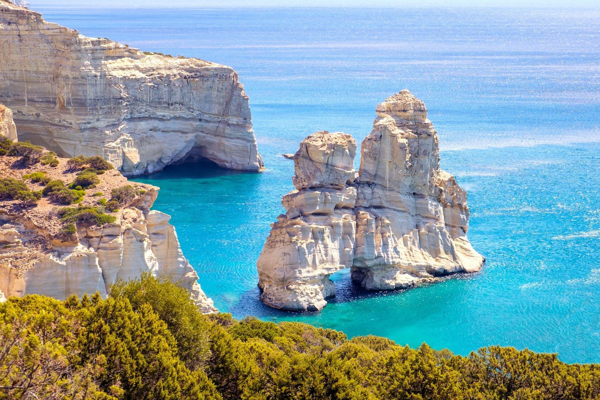 quelles-iles-visiter-en-grece-lors-de-votre-voyage-en-yacht-de-location