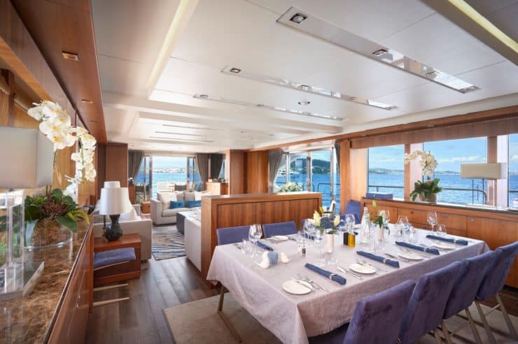 Yacht-charter-M-Y-ALPHA-ZULU_3