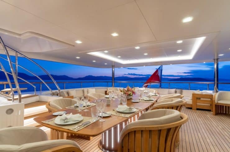 Yacht-charter-M-Y-O'MATHILDE_24