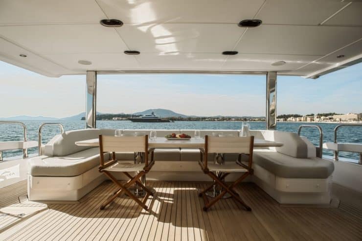 Yacht-charter-M-Y-VOLANTE_5