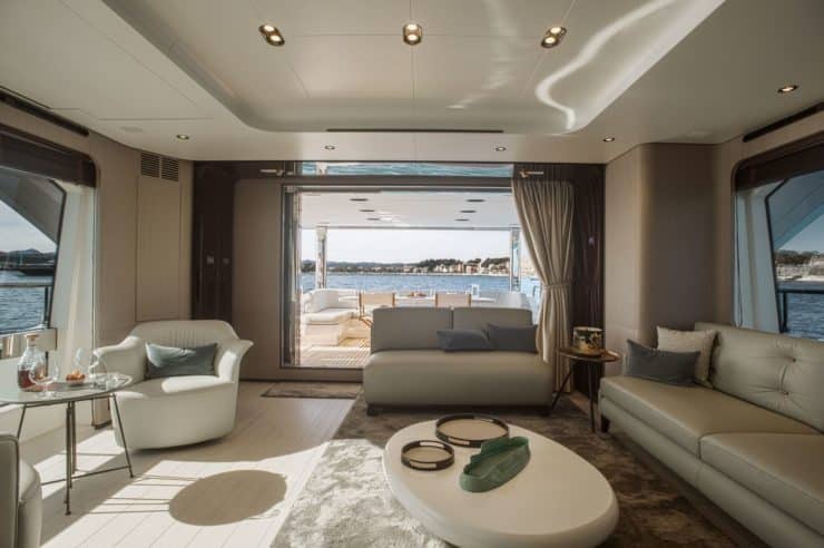 Yacht-charter-M-Y-VOLANTE_5