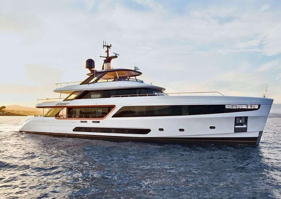 M/Y EH2 | Arthaud Yachting