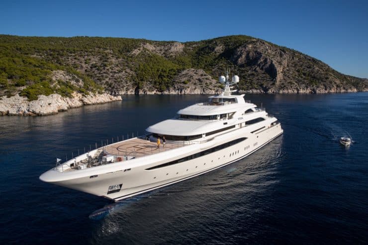 Yacht-Charter-M-Y-Optasia