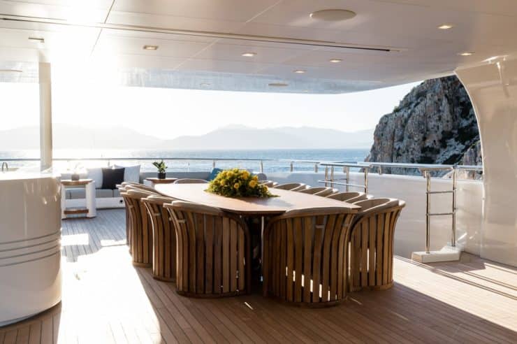 Yacht-charter-M-Y-YACHT-OPTASIA