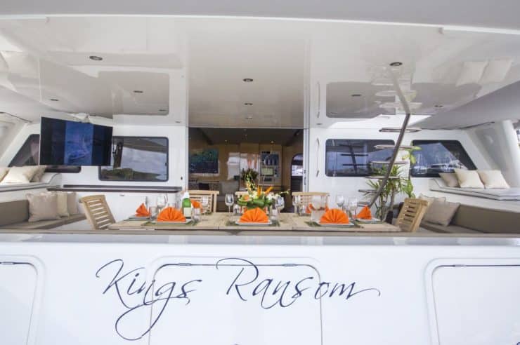 Yacht-charter-S-Y-CATAMARAN-KINGS-RANSOM_