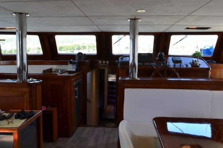 Yacht-charter-S-Y-DVI-MARIJE_