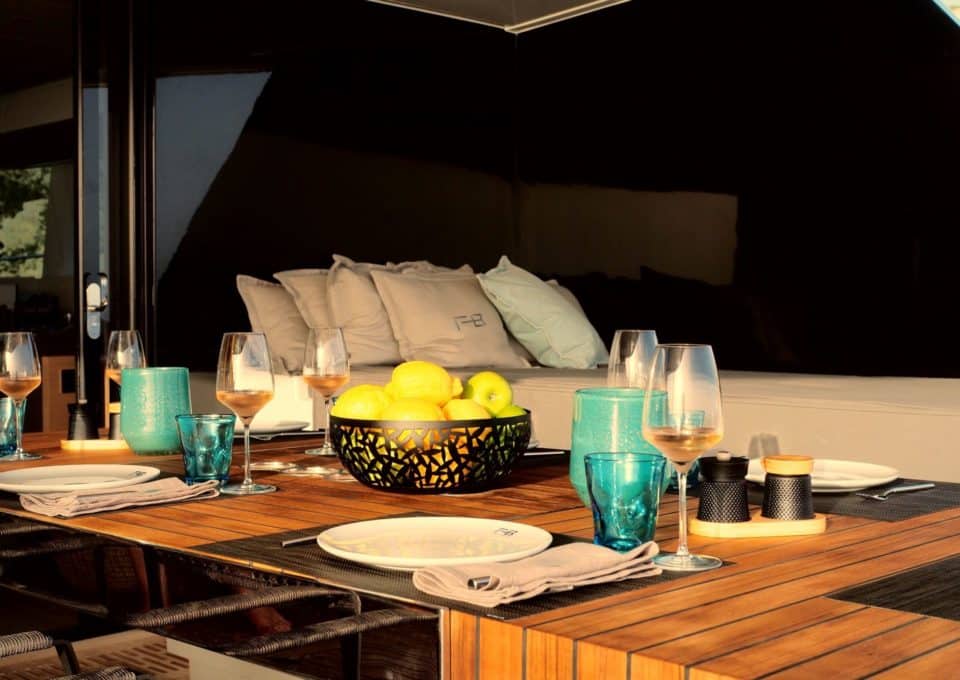 Yacht-charter-s-y-catamaran-calma_3