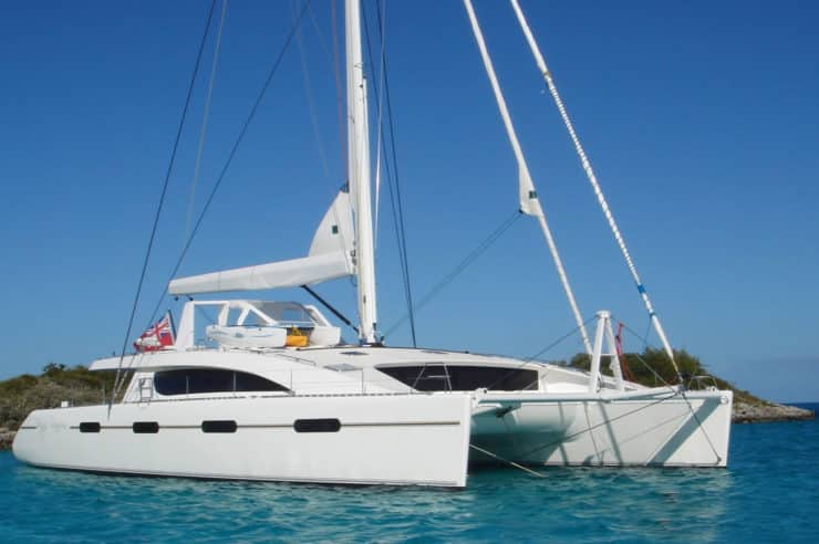Yacht-charter-s-y-catamaran-kings-ransom