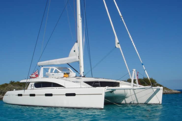 Yacht-charter-S-Y-CATAMARAN-KINGS-RANSOM_5