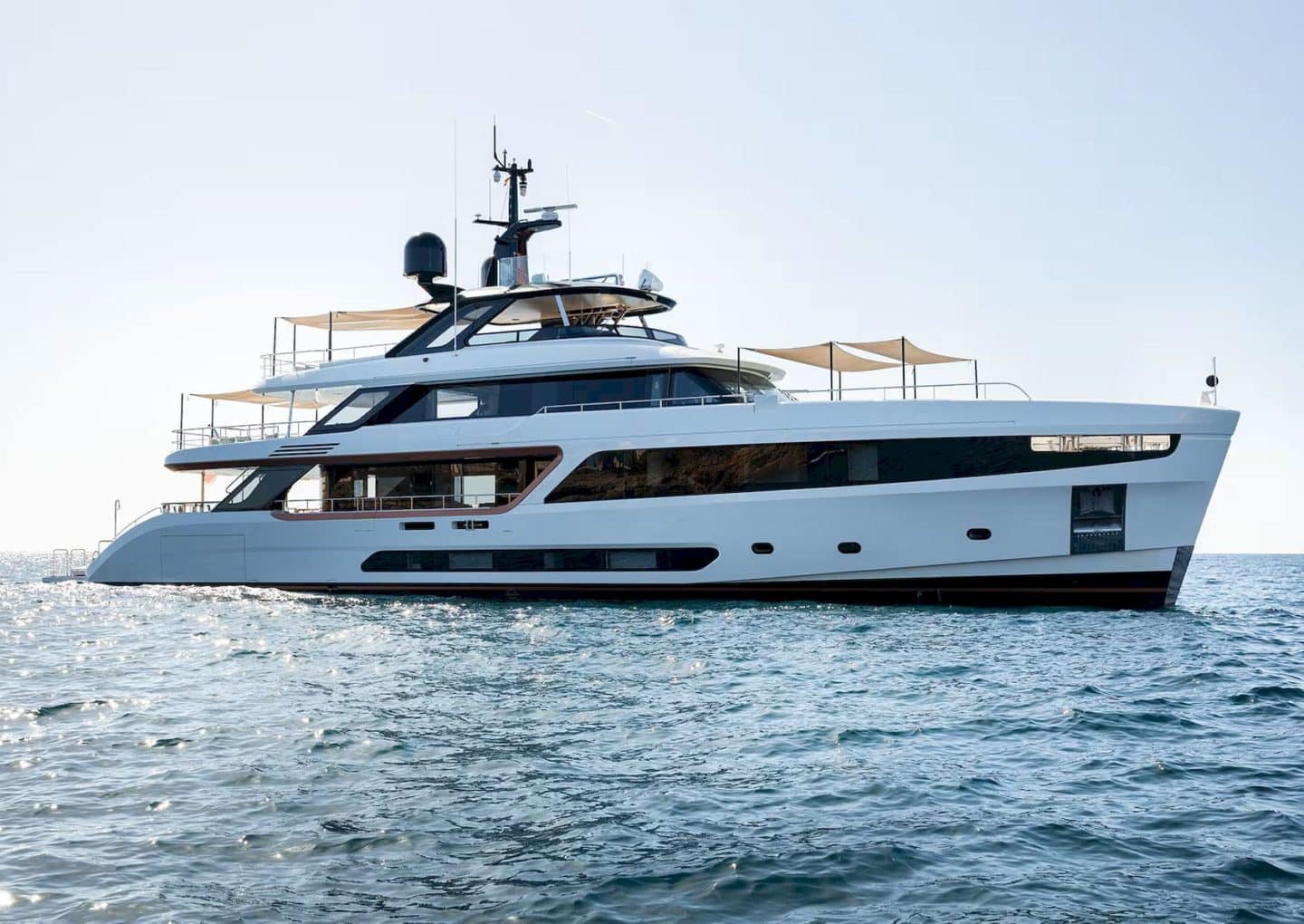 M/Y EH2 | Arthaud Yachting yacht-charter-m-y-eh2
