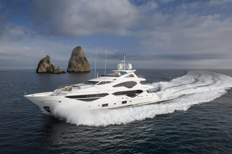 Yacht-charter-M-Y-BERCO-VOYAGER