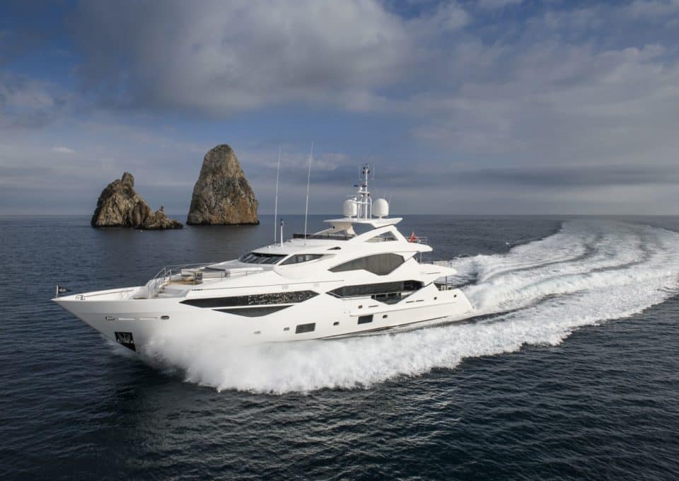 Yacht-charter-M-Y-BERCO-VOYAGER_4