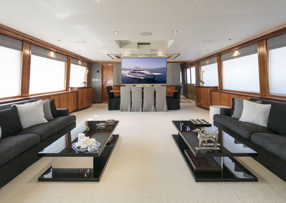 Yacht-charter-M-Y-ENDLESS-SUMMER