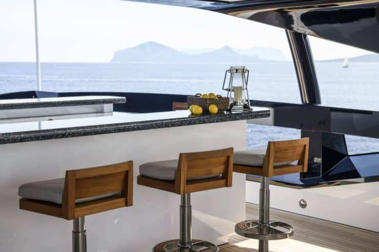 Yacht-charter-M-Y-IRISHA_13