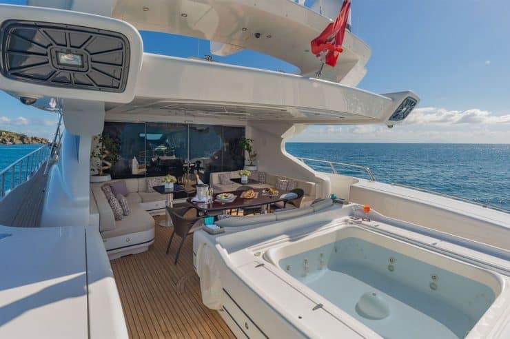 Yacht-charter-M-Y-JOMAR