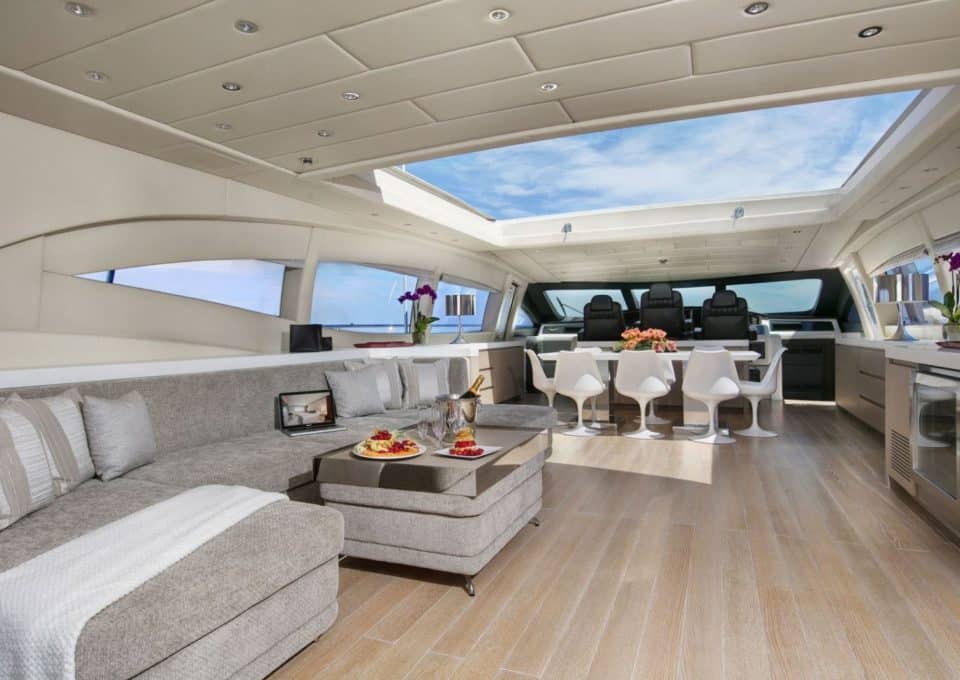 Yacht-charter-M-Y-LADY-B