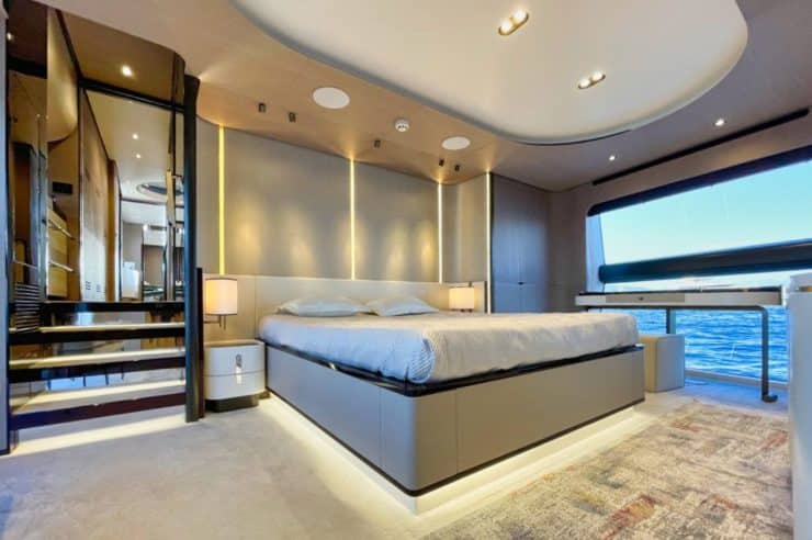 Yacht-charter-M-Y-WAVE