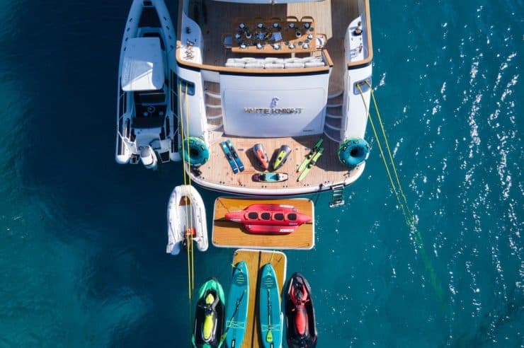 Location-Yacht-Charter-M-Y-WHITE-KNIGHT