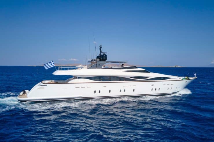 Yacht-charter-M-Y-WHITE-KNIGHT