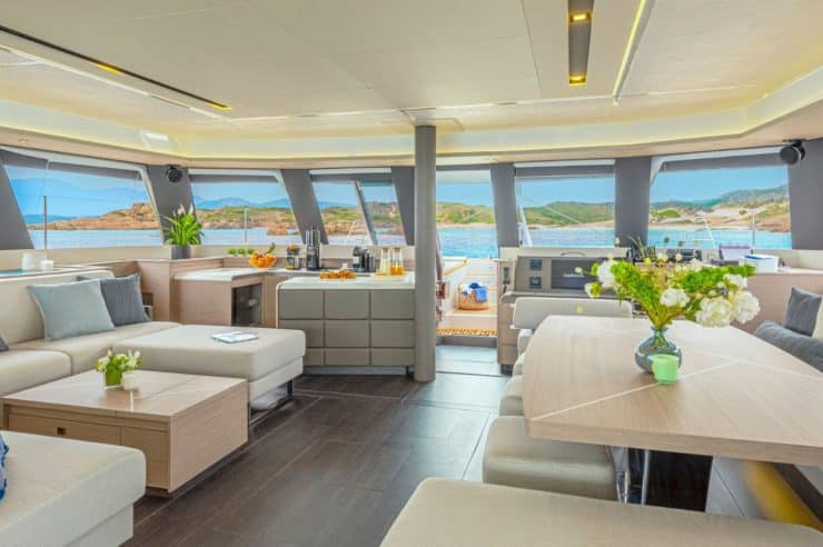 Yacht-charter-S-Y-Catamaran-SEMPER-FIDELIS