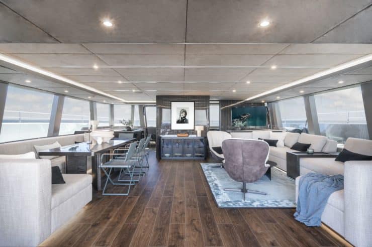 Yacht-charter-s-y-catamaran-GREYB