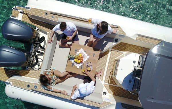 Transfert en bateau vers le restaurant La Guérite de Cannes