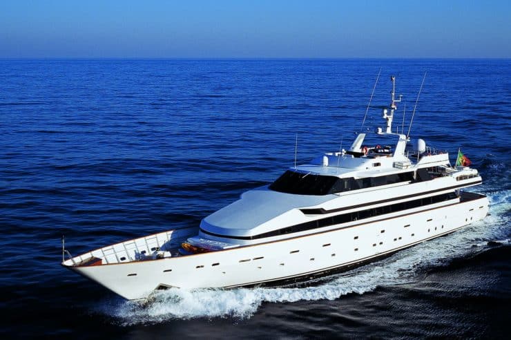 Yacht-charter-M-Y-COSTA-MAGNA