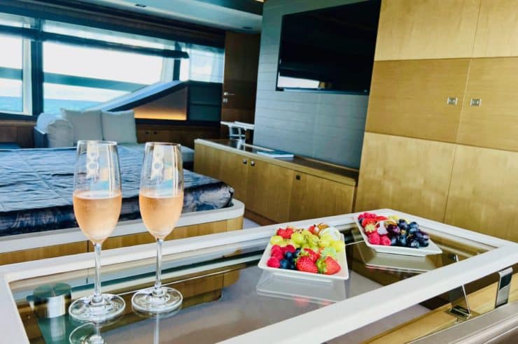 Yacht-charter-M-Y-NIKO-III