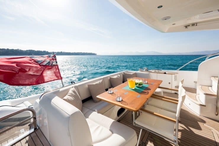 location-yacht-journee-m-y-princess-V64-fly