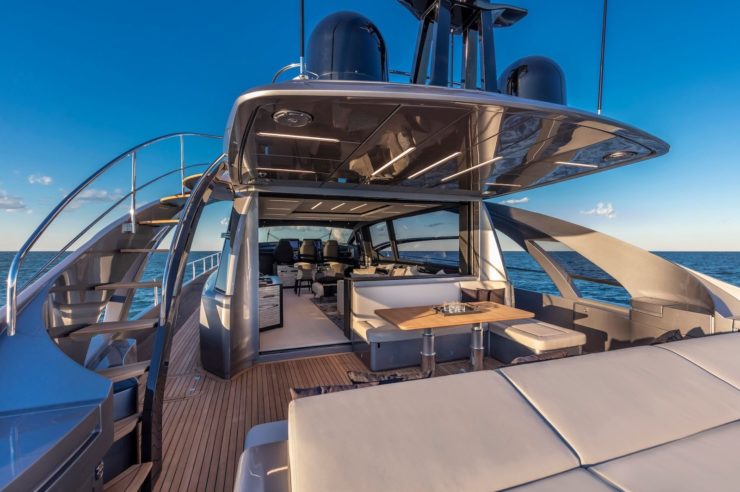 Yacht-charter-M-Y-BEYOND