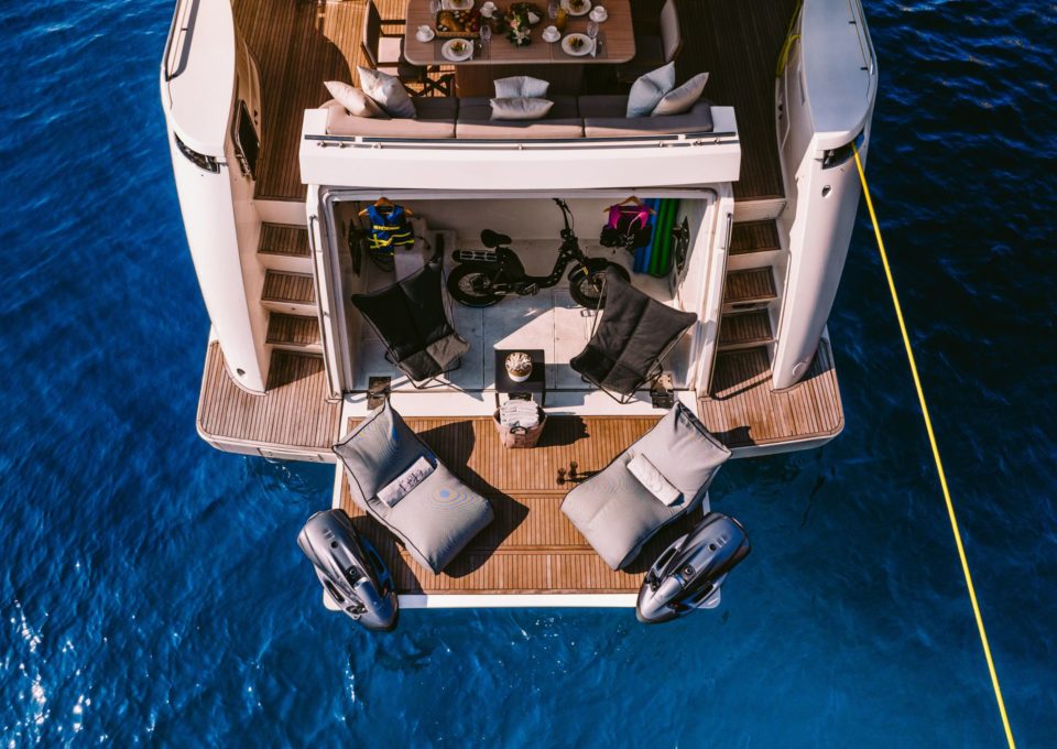 Yacht-charter-M-Y-D&D