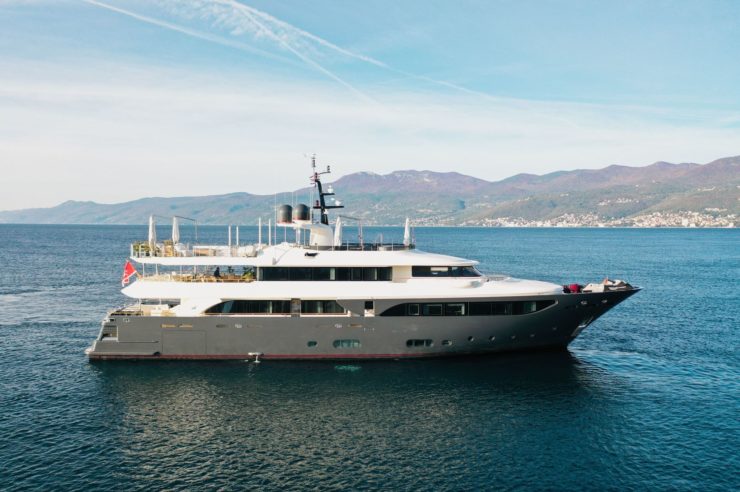 Yacht-charter-M-Y-LADY-TRUDY