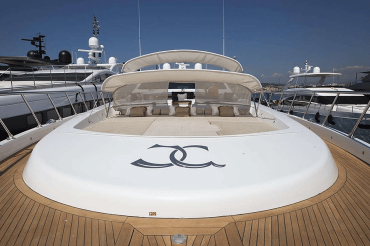Yacht-charter-M-Y-VOYAGE