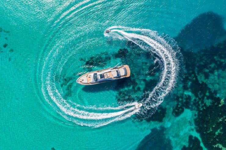 yacht-charter-m-y-beyond