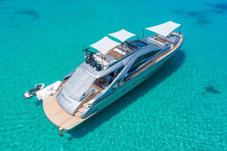 yacht-charter-m-y-beyond