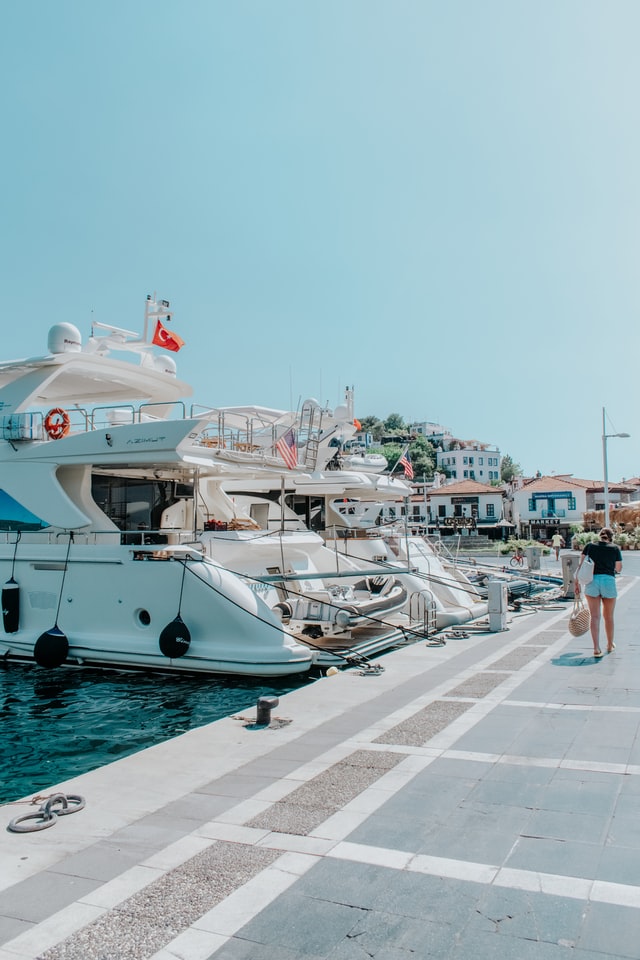 Organisez une journée de cohésion de groupe à bord d'un yacht | Arthaud Yachting