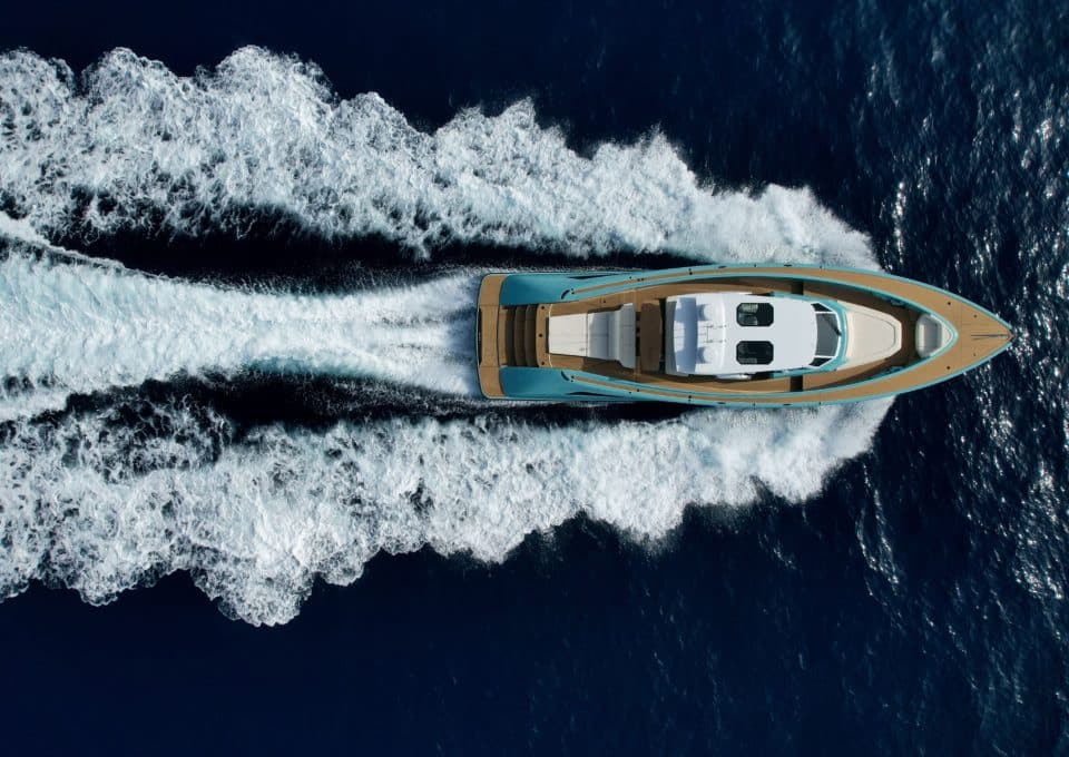 location-journée-yacht-m-y-wajer-55-s