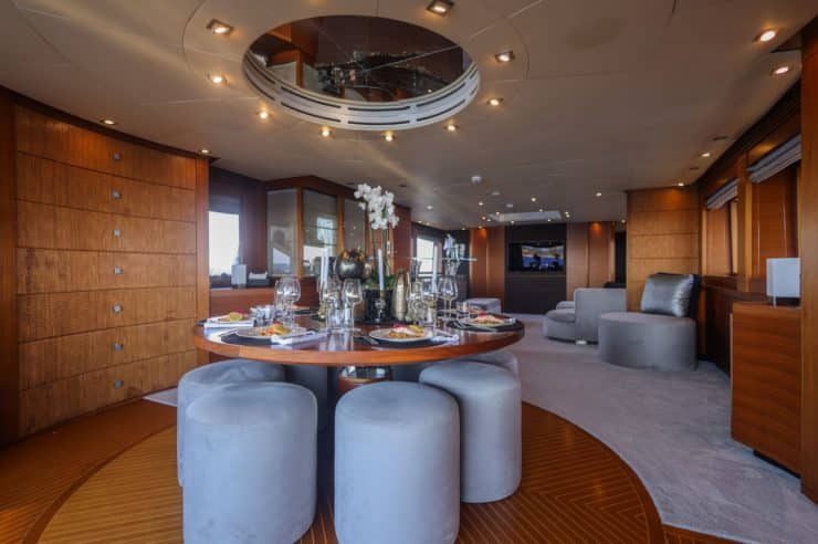 Yacht-charter-MY-MATSU