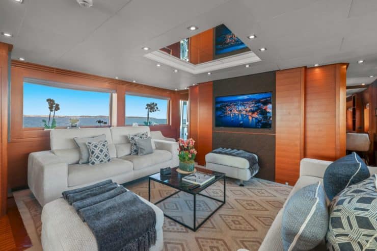 yacht-charter-rental-m-y-matsu