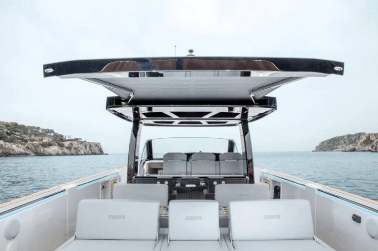 CHARTER_FJORD_44_OPEN