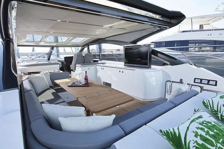 Yacht-charter- PRINCESS V59 OPEN_3